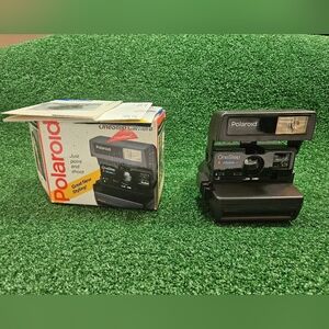 Vintage Polaroid Instant One Step Closeup Camera 600 - Box  UNTESTED